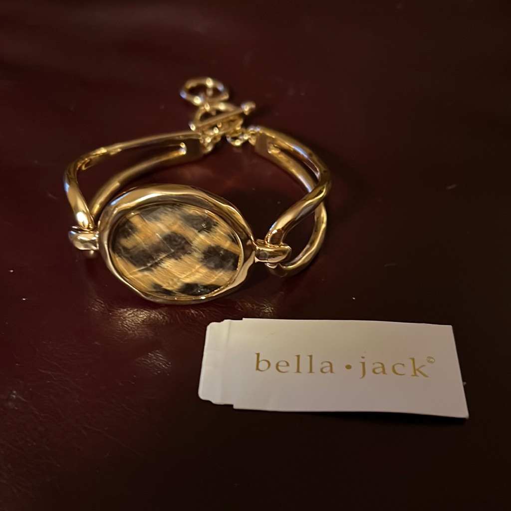 New Bella Jack Gold Bracelet With Leopard Print Stone